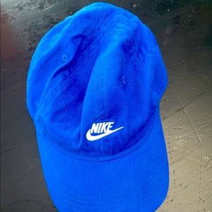 Blue Nike children cap